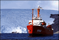 Navio de Apoio Oceanográfico (Napoc) Ary Rangel.